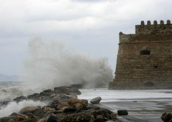 Κρύο, ισχυροί άνεμοι και σκόνη από τη βόρεια Αφρική