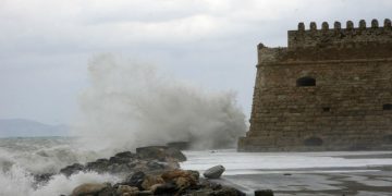 Κρύο, ισχυροί άνεμοι και σκόνη από τη βόρεια Αφρική