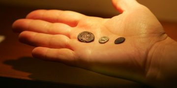 Τούρκος βρέθηκε με 1.055 αρχαία ελληνικά νομίσματα στην Αλεξανδρούπολη!