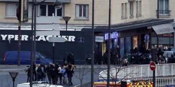 Νεκροί οι δράστες του Charlie Hebdo και ο ένοπλος του σουπερμάρκετ