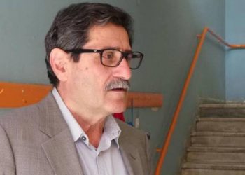 Ο Πελετίδης πρωτοπορεί στην Πάτρα: Δωρεάν ξένες γλώσσες σε μαθητές