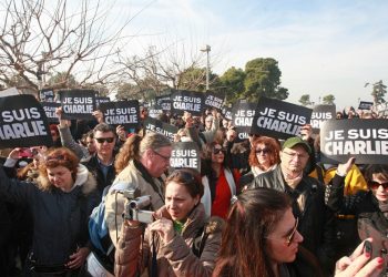 Θεσσαλονίκη: Ομαλά εξελίχθηκαν οι πορείες για το Πολυτεχνείο (φωτο)