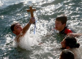 Ο 13χρονος Νίκος Ταρνανίδης έπιασε τον σταυρό στη Θεσσαλονίκη