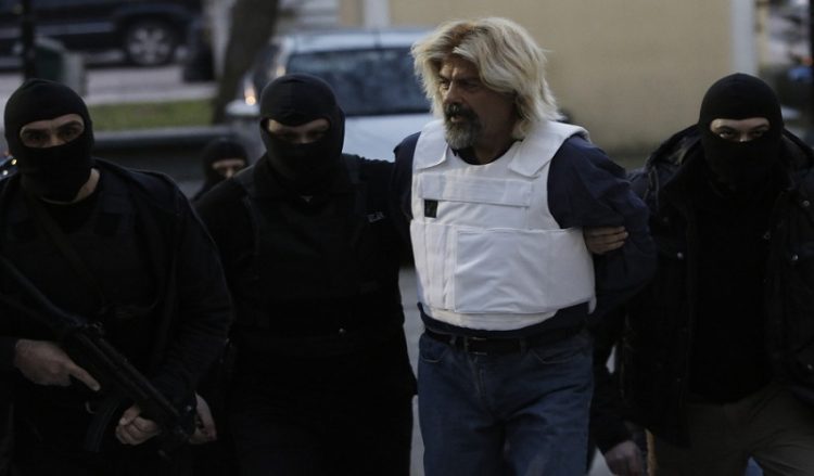 Χριστόδουλος Ξηρός: Καταγγέλλει βασανιστήρια και κάνει μηνύσεις!