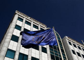 Еврогруппа, Греция и снижение основных котировок на биржах Европы