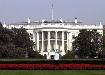 Призыв греков-конгрессменов США в защиту Греции