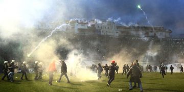 Σοβαρά επεισόδια μεταξύ οπαδών στου Ζωγράφου