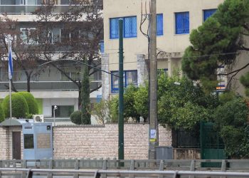 Παρέμβαση του Ρουβίκωνα στο σπίτι της πρέσβειρας του Ισραήλ