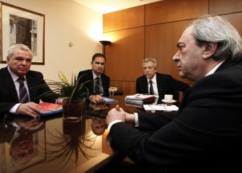 Εκτός ΣΥΡΙΖΑ ο Σταύρος Κοντονής 4
