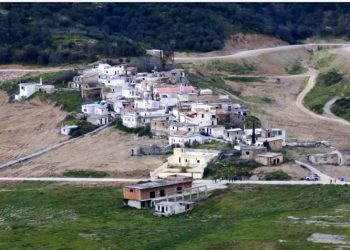 Το χωριό της Κρήτης που βυθίζεται (βίντεο-φωτο)