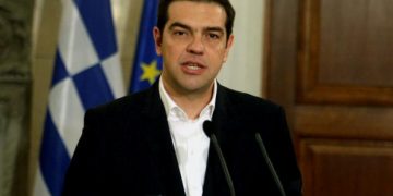 Греция уступила давлению кредиторов