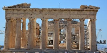 Το ΚΑΣ απαγόρευσε επίδειξη μόδας στην Ακρόπολη