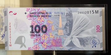 Χαρτονόμισμα για τις Μητέρες και τις Γιαγιάδες της Πλατείας του Μάη