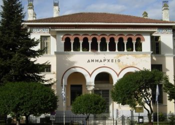 Σκάνδαλο με παράνομες ελληνοποιήσεις Αλβανών στα Ιωάννινα