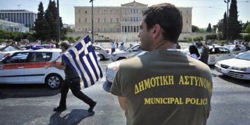Επιστρέφει η Δημοτική Αστυνομία με άμεση ρύθμιση