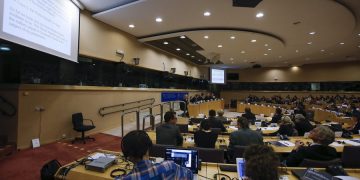 Право Греции на 1,2 миллиарда евро обсудили в Европе