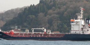 Ακυβέρνητο δεξαμενόπλοιο πλέει κοντά στα Κύθηρα
