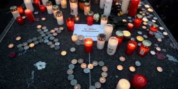Αποκάλυψη για το Α320: Ο κυβερνήτης είχε κλειδωθεί εκτός πιλοτηρίου