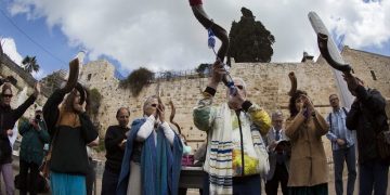 Ισραήλ: Δίωξη κατά του Νετανιάχου για διαφθορά, απάτη και κατάχρηση εμπιστοσύνης (φωτο)