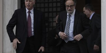 Швейцария поможет Греции бороться с уклонением от налогов