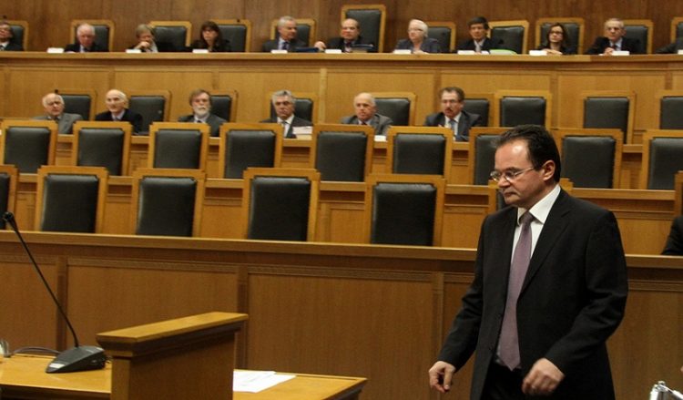 Δίκη Παπακωνσταντίνου: Προβλήθηκε η αρχική λίστα Λαγκάρντ