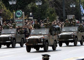 Κυκλοφοριακές ρυθμίσεις σε Αθήνα και Θεσσαλονίκη για την παρέλαση της 25ης Μαρτίου 2015