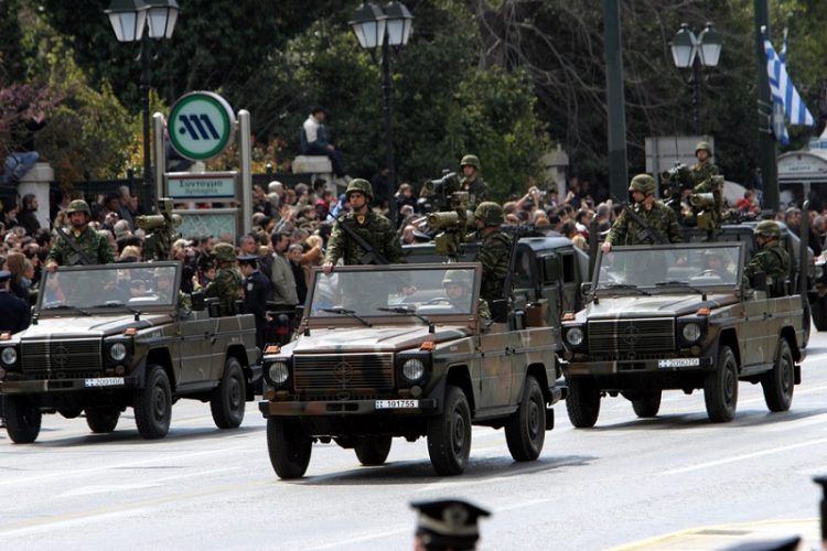 Κυκλοφοριακές ρυθμίσεις σε Αθήνα και Θεσσαλονίκη για την παρέλαση της 25ης Μαρτίου 2015