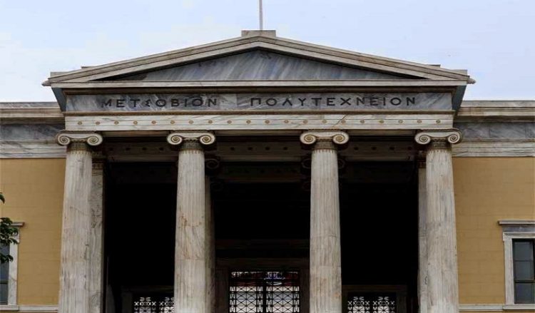 Μάστερ θα γίνουν τα πτυχία του Πολυτεχνείου