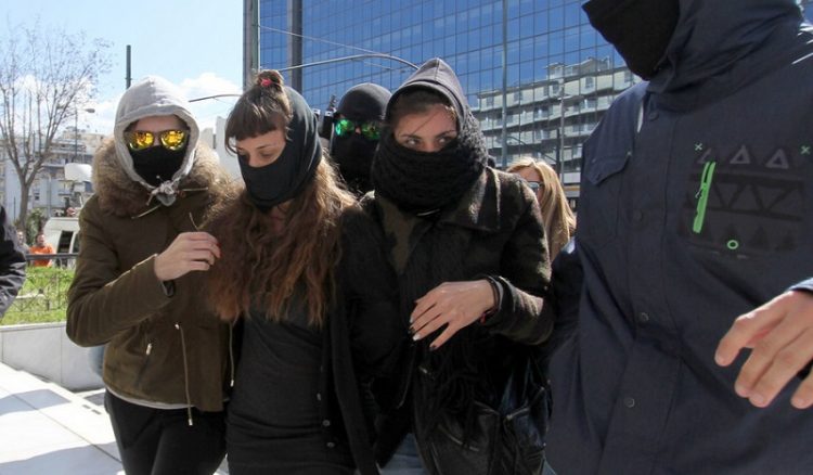 Προφυλακιστέοι η Σπυροπούλου και ο «Ιάσονας»