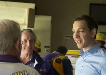 Австралия: Депутат выступил на греческом языке в парламенте штата Виктория