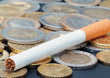 Αυξήσεις... προκαταβολικά στα τσιγάρα