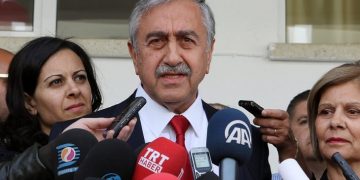 Ερντογάν για Ακιντζί: Έχει ξεπεράσει τα όρια με όσα είπε για τη Συρία