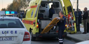 Έγκλημα στα Σεπόλια: Άνδρας βρέθηκε μαχαιρωμένος στο πεζοδρόμιο 2