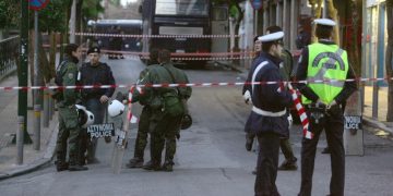 Σε κόκκινο συναγερμό και η Αθήνα μετά το χτύπημα στις Βρυξέλλες