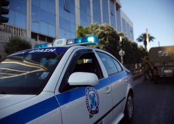 Έσπρωξαν ανήλικο από ταράτσα κτηρίου στη Μυτιλήνη