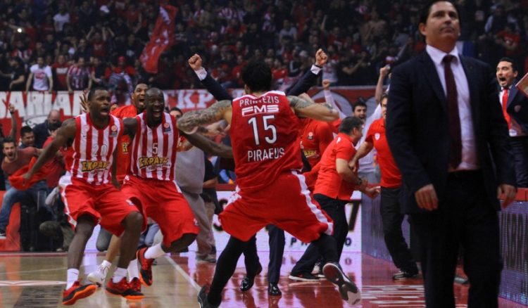 Ολυμπιακός - Μπαρτσελόνα 71-68