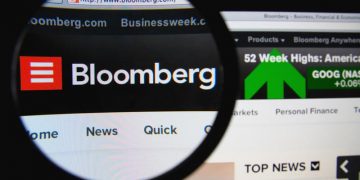 NYT: Ο Μπλούμπεργκ χρηματοδοτεί προεκλογικές διαφημίσεις υπέρ Μπάιντεν σε Φλόριντα, Τέξας και Οχάιο