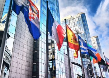 Η ΕΕ αποφάσισε: Κλειστά τα σύνορα για ΗΠΑ, Ρωσία, Βραζιλία – Τι θα γίνει με την Κίνα