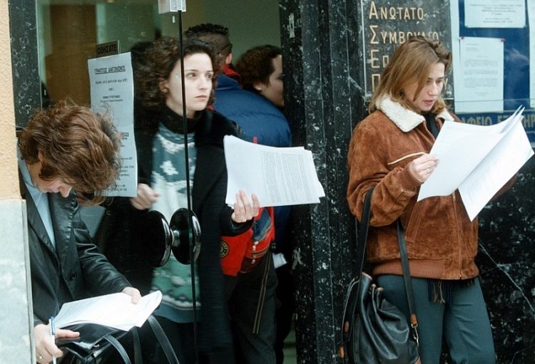 Με ποια κριτήρια θα γίνει η επαναπρόσληψη στο Δημόσιο