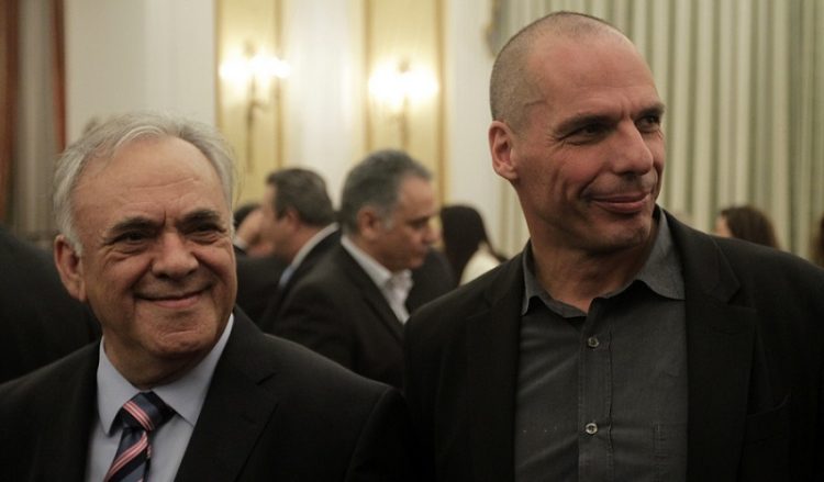 Σύσταση επιτροπής για να δουν πώς και πότε θα ανοίξουν οι Τράπεζες