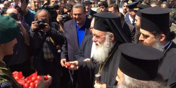 Γεύμα αλληλεγγύης από το ΥΠΕΘΑ παρουσία του Αρχιεπισκόπου (φωτο)
