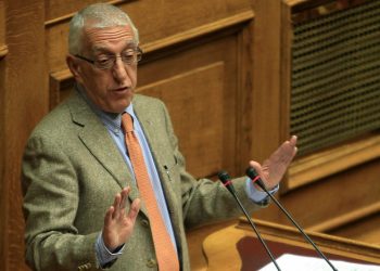 Ερώτηση Κακλαμάνη σε Κοτζιά για τους Βορειοηπειρώτες