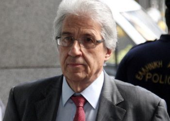 Παραίτηση-βόμβα του αντιπροσώπου της Ελλάδας στο ΔΝΤ