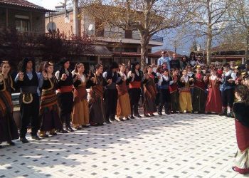 Αυγομαχίες... μετά ποντιακής μουσικής και χορού στην Κωνσταντία (φωτο)