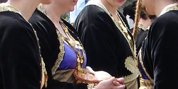 Συνεχίζεται το θρίλερ: Δεν ήταν τα δίδυμα αγνοούμενα κορίτσια μέσα στη βάρκα