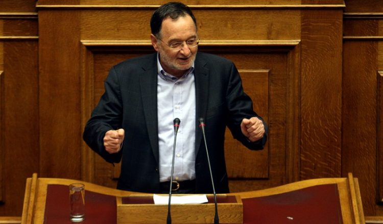 Με τροπολογία Λαφαζάνη κόβονται οι αυξήσεις στους λογαριασμούς της ΔΕΗ