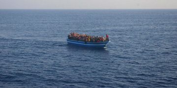 Ηλεκτρονικός υπολογιστής στο μικροσκόπιο των Αρχών για τη δράση τεσσάρων ΜΚΟ στη Λέσβο 4