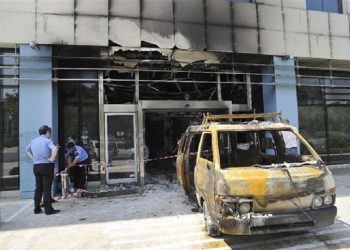 Επίθεση με γκαζάκια στο Μαρούσι