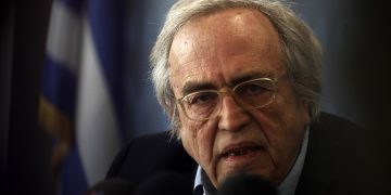 Άσυλο, αιώνιοι φοιτητές και Τράπεζα Θεμάτων στο πολυνομοσχέδιο του υπουργείου Παιδείας