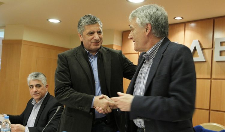 Καταργούνται τα πρόστιμα για οφειλές σε ΟΤΑ